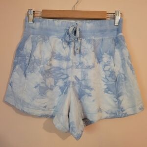 Modal Blend All In Motion Women's Tie-Dye Blue Shorts, Super Soft, 4" Inseam EUC